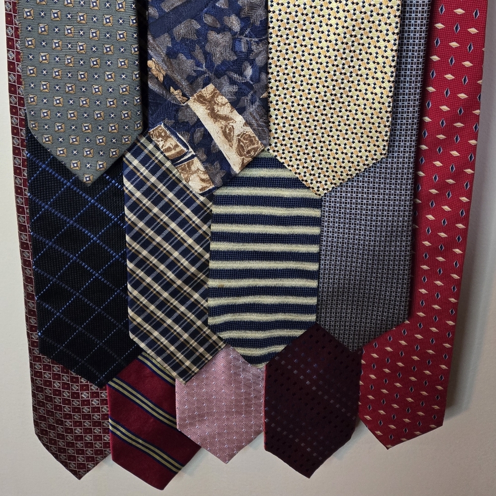 13 Jos. A. Banks. Ties w/ Some Premier Collection